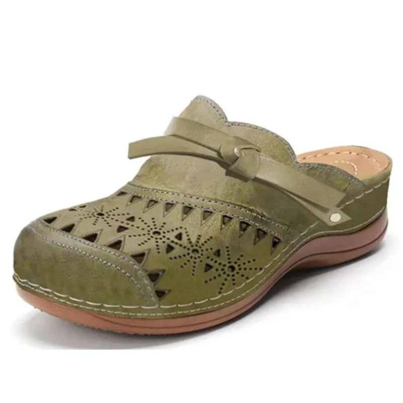 Lya™ Comfortable Everyday Clogs