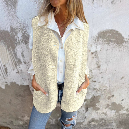 Rhea | Button-down Short Warm Vest