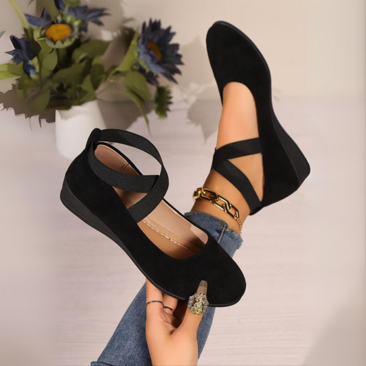 Lina | Comfy Closed Wedge Slip-On Shoes