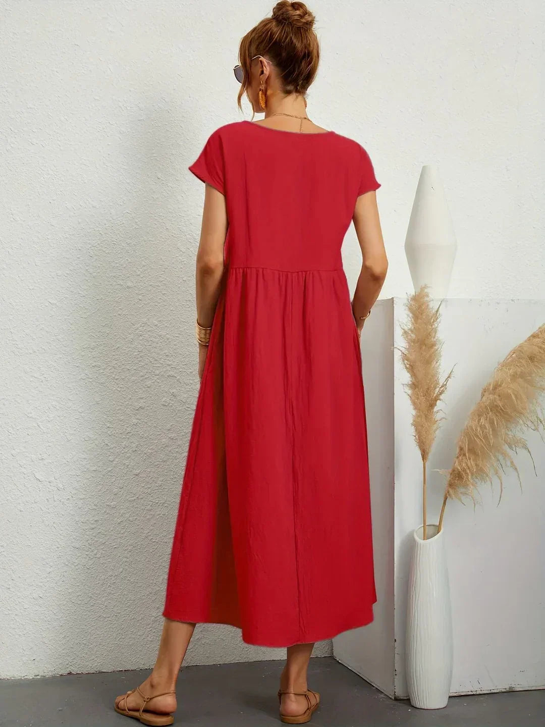 Gabrielle - Timeless Elegance Fluid Midi Dress