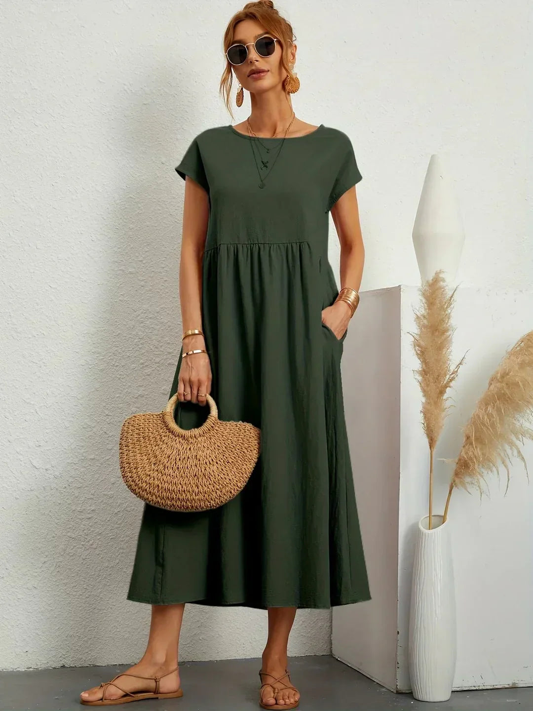 Gabrielle - Timeless Elegance Fluid Midi Dress