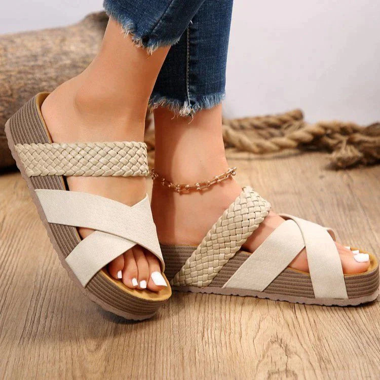 Nikki™ - Fashionable Orthopedic Sandals