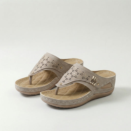 Élodie™ - Women's Wedge Flip Flops